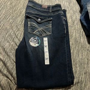 Wallflower jeans bootcut size 18w dark